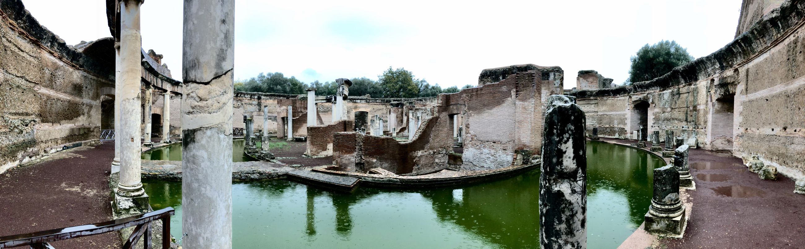 Panorama of the Teatro Marittimo at Hadrian’s Villa, showing the circular moat, the island villa and the surrounding colonnade